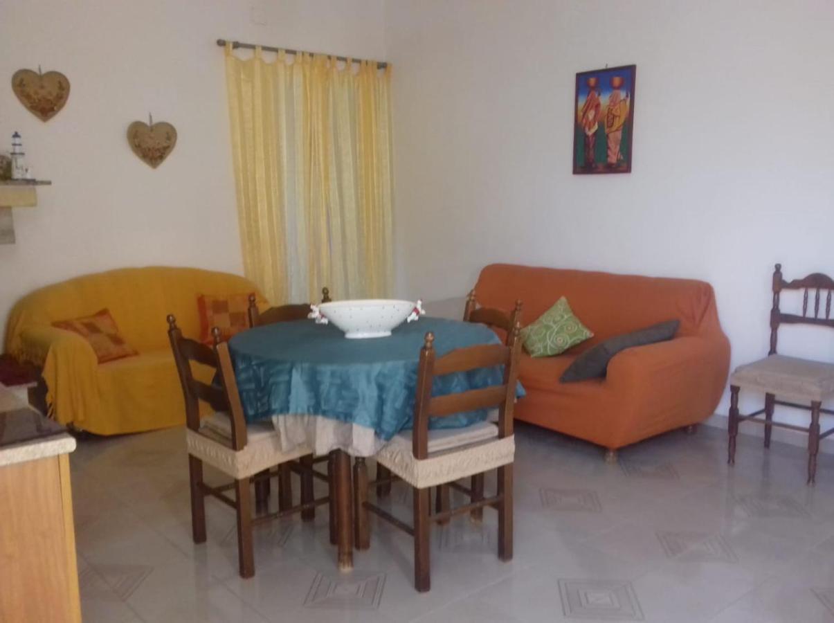 Casa Vacanza Da Anna Sant Isidoro  Buitenkant foto